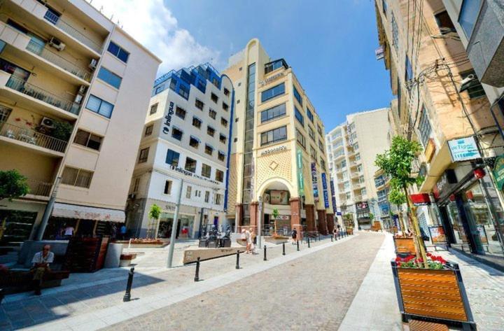 Modern Apartment In The Best Area Of Sliema Eksteriør billede